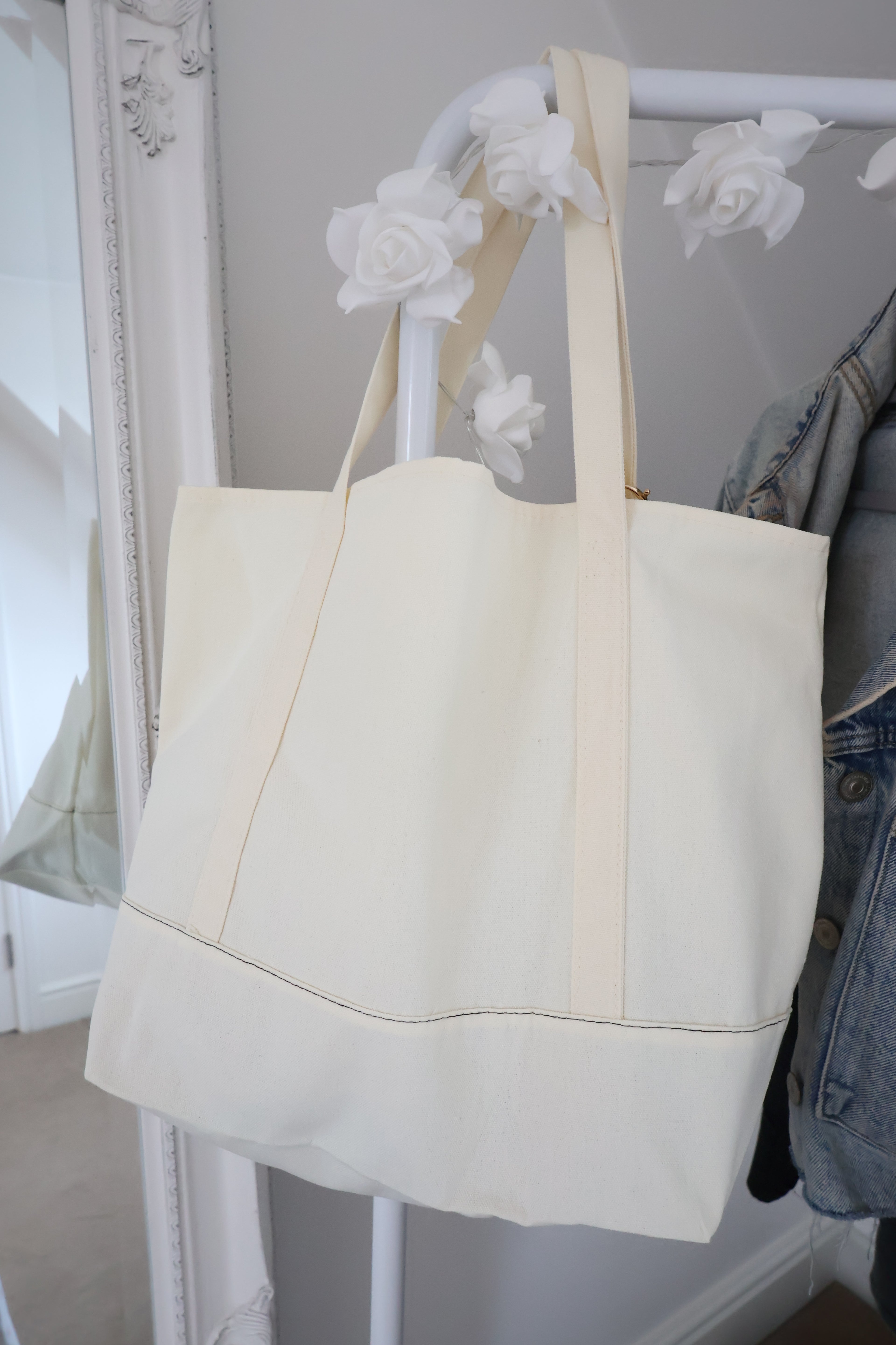 babypanda's "soft soul's club" classic tote