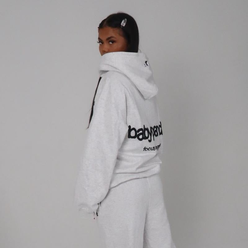 cloud - the oversized hoodie